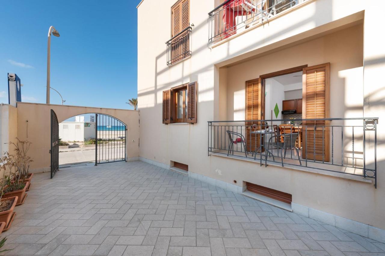 I Tre Golfi Beach Apartments San Vito Lo Capo Exterior photo